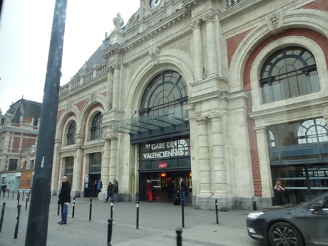 f0201320_0363516.jpg