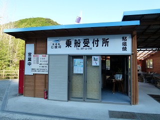 a0161290_15512640.jpg