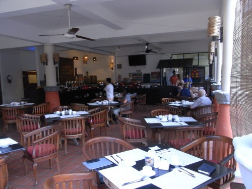 e0039033_2235215.jpg