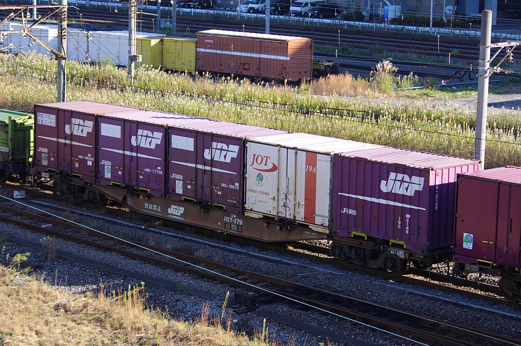 f0203926_22452982.jpg