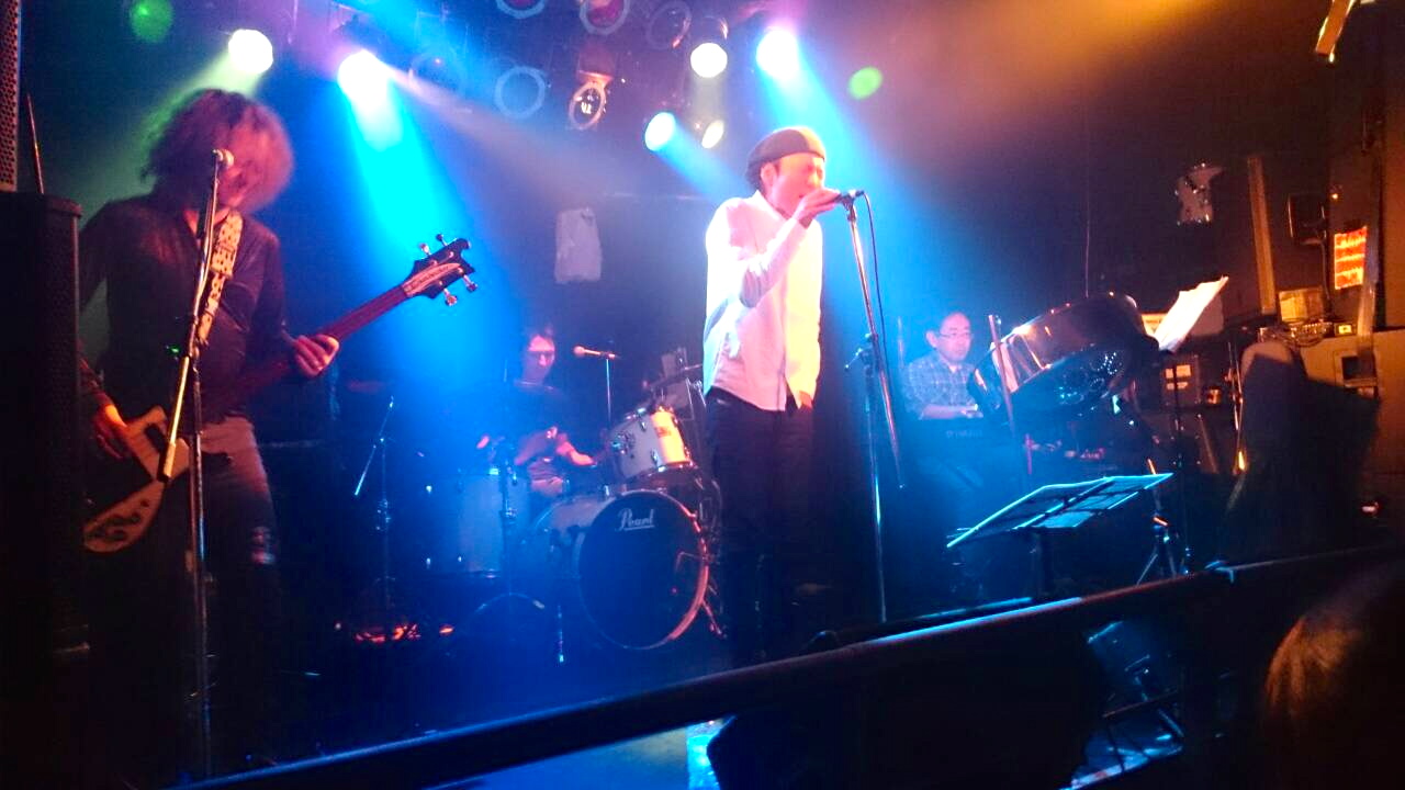 d0013834_1450296.jpg