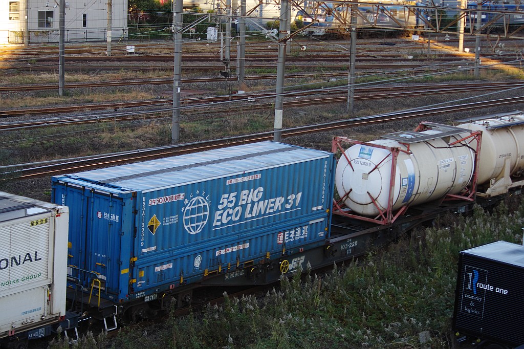 f0203926_23483970.jpg