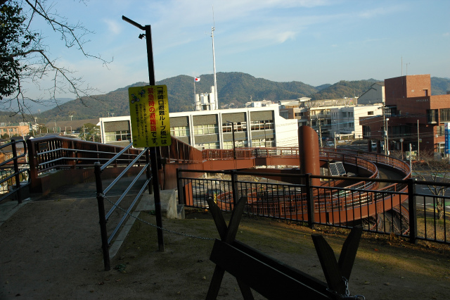e0272335_1592174.jpg