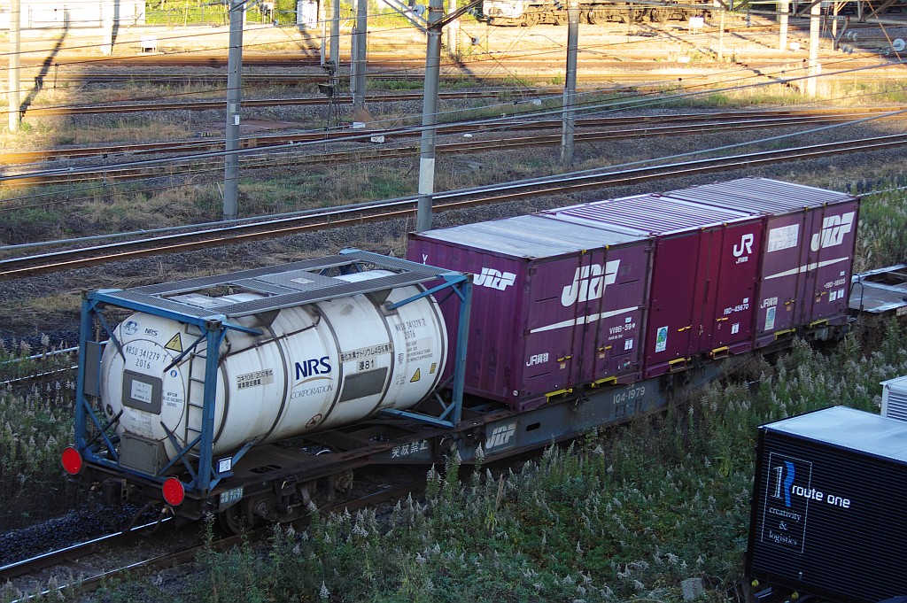f0203926_23362561.jpg