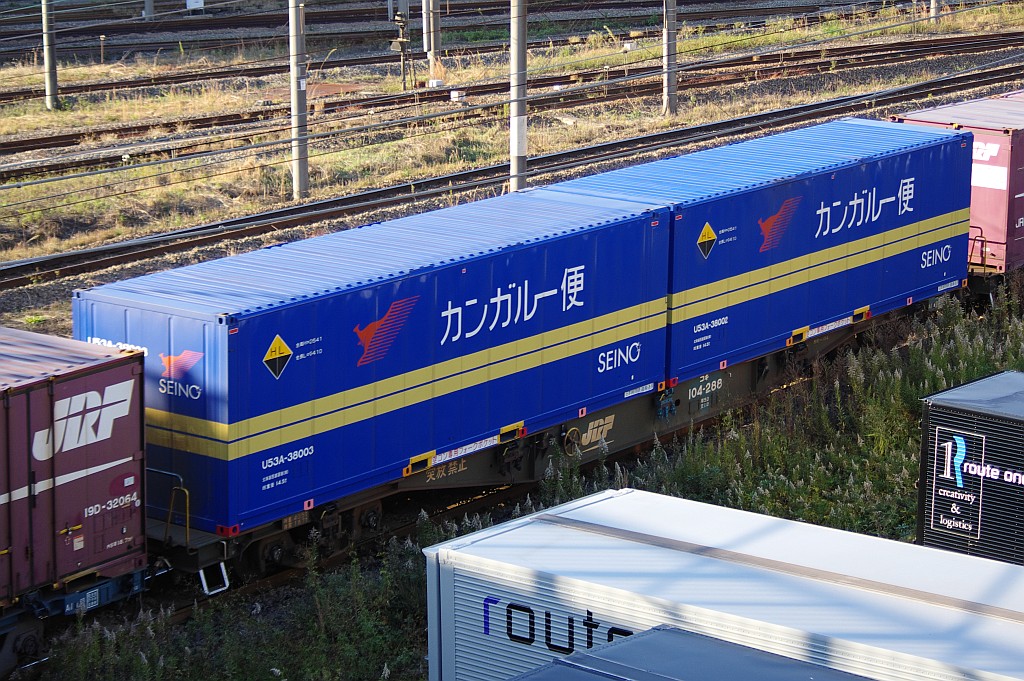 f0203926_23403455.jpg