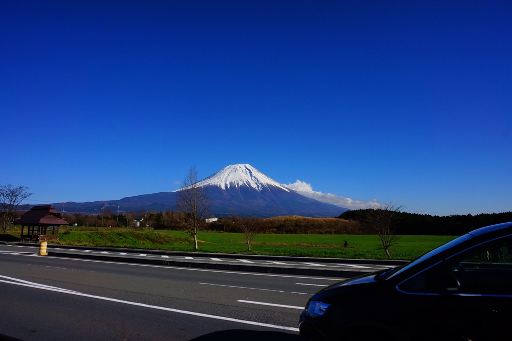 e0223456_1045778.jpg