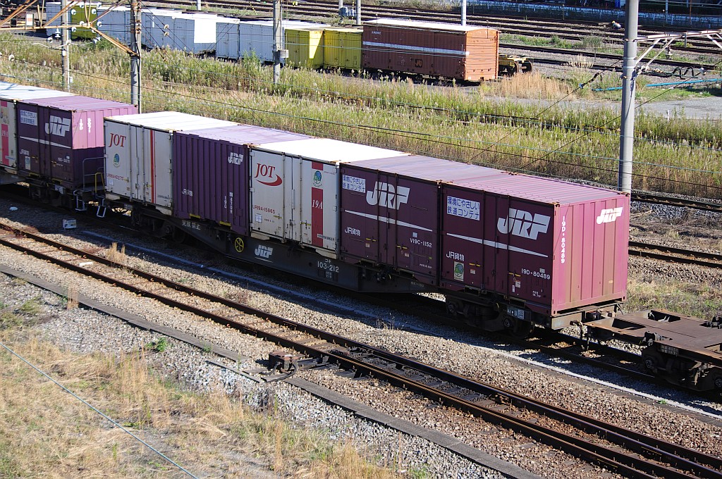 f0203926_23105875.jpg