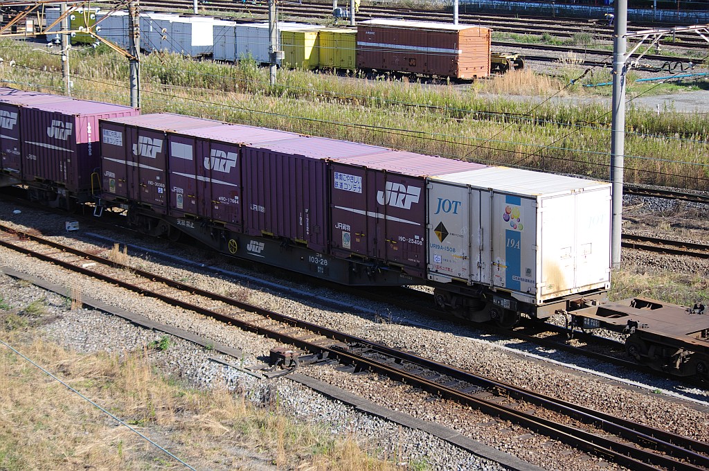 f0203926_2374067.jpg