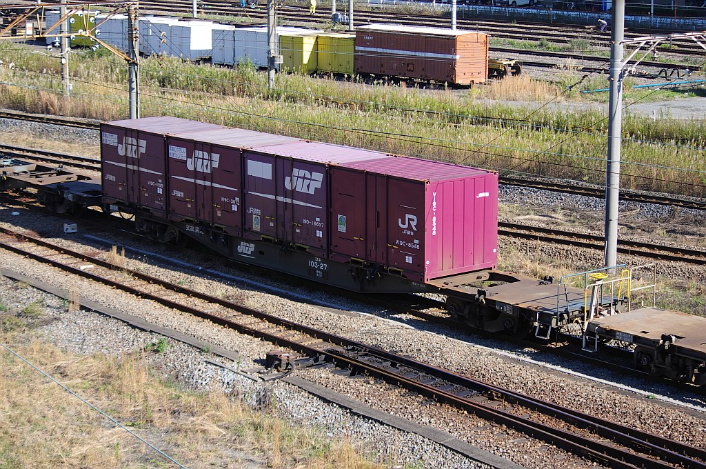 f0203926_2384660.jpg