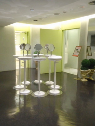 e0029472_0463536.jpg