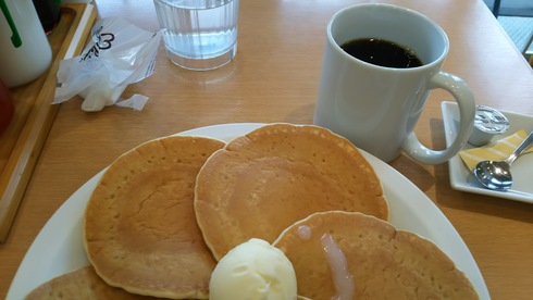 f0071053_1512118.jpg