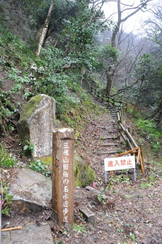 b0309623_14093322.jpg