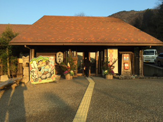 f0274826_03513740.jpg