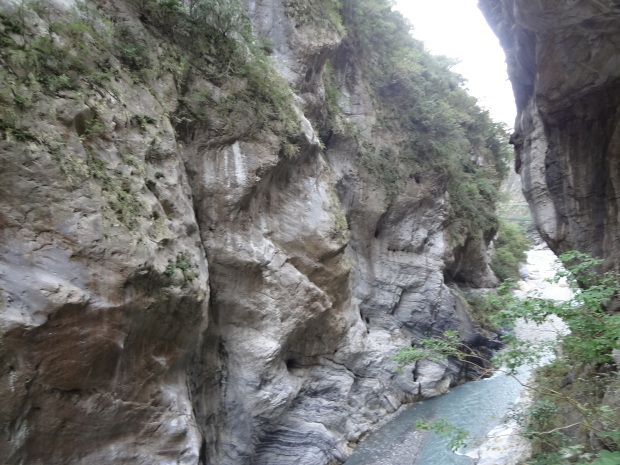 e0348626_21000218.jpg