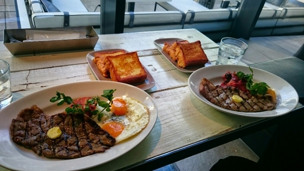 b0009106_22501494.jpg