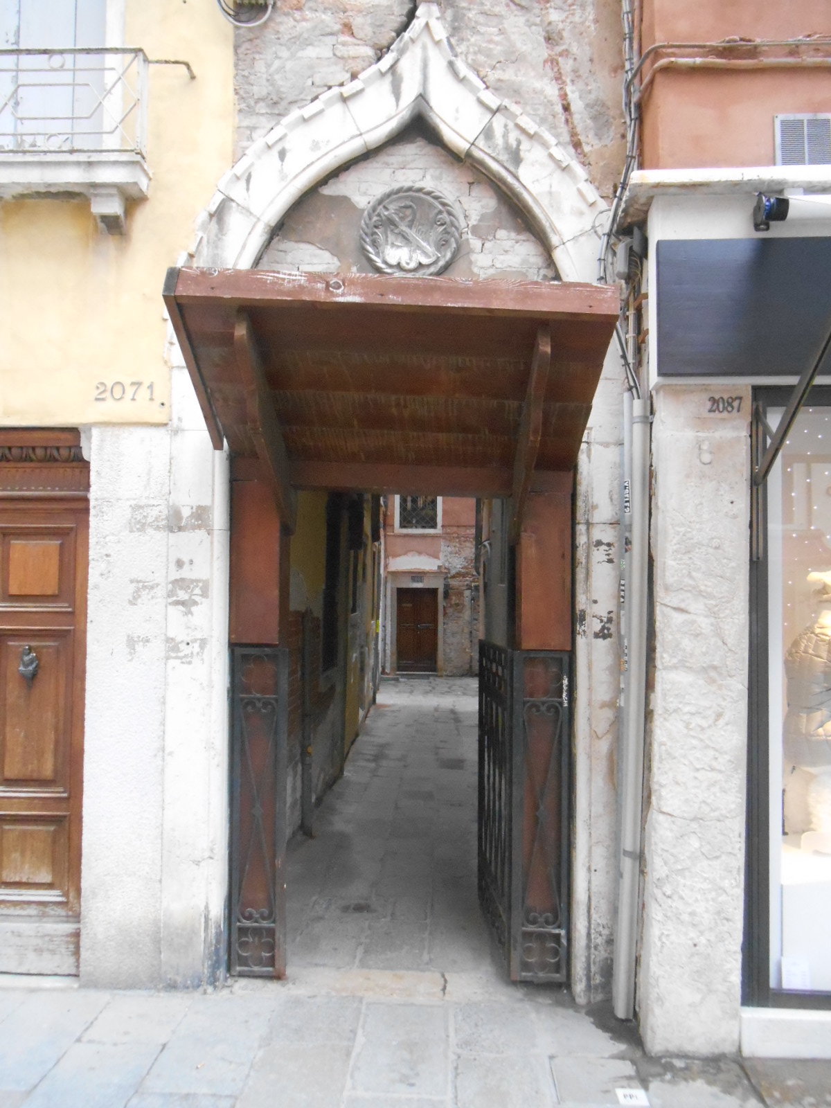 e0297347_20105910.jpg