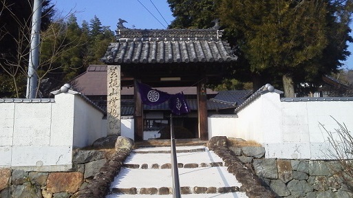 e0342766_04170523.jpg