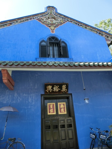 b0306876_01474771.jpg