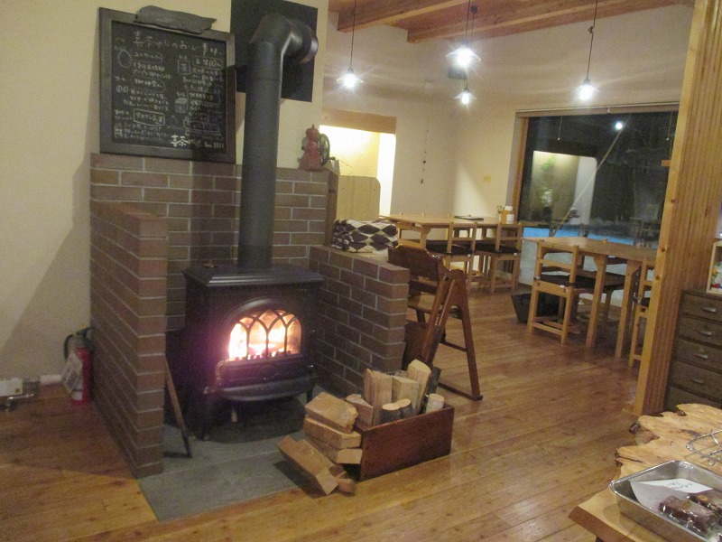 f0202703_2263520.jpg