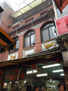 d0192105_020725.gif