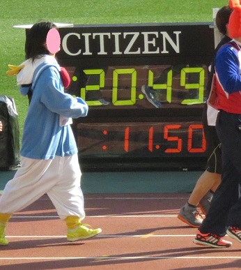 f0002743_22365286.jpg