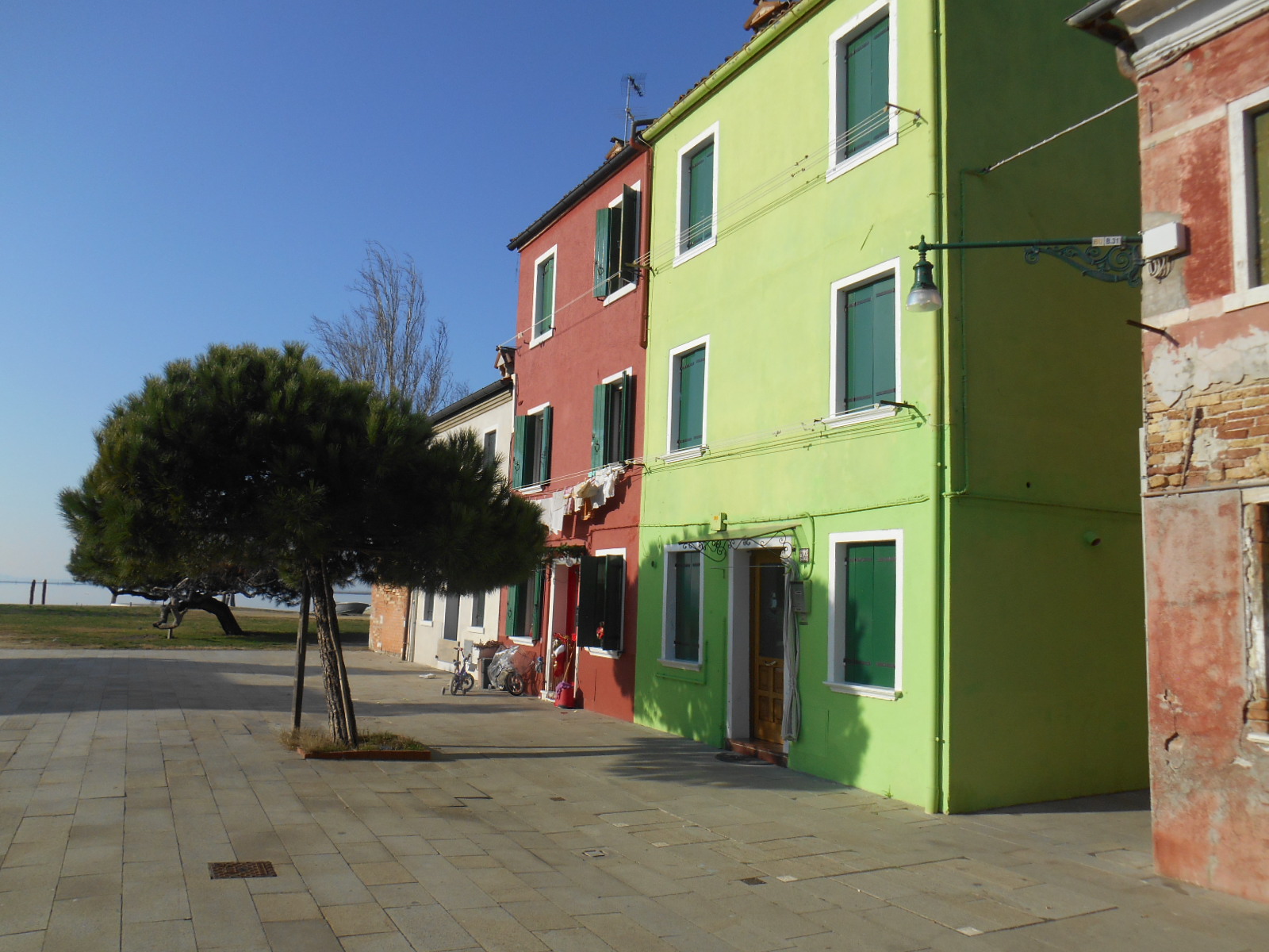 e0297347_2154328.jpg