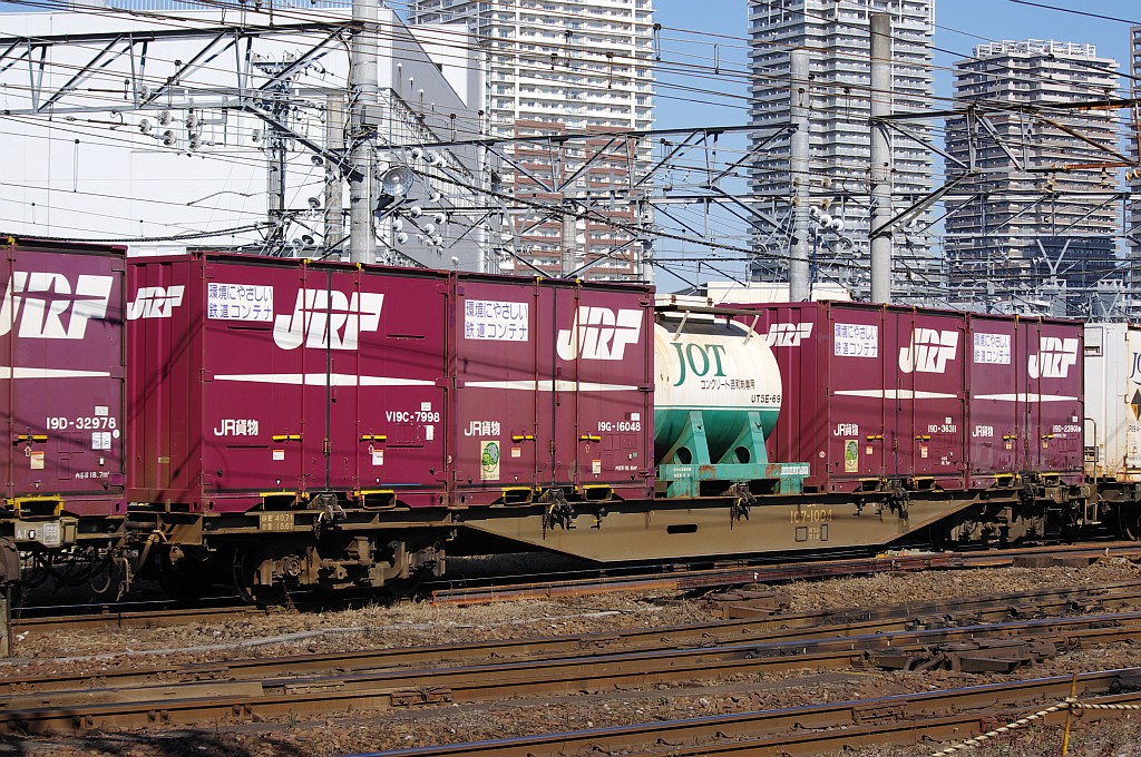 f0203926_2348173.jpg