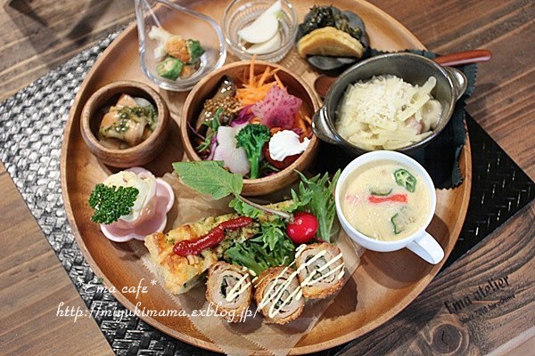 エマままさんの「お家カフェ」でおもてなし！おしゃれな小鉢を使った和と洋のミックスワンプレート！