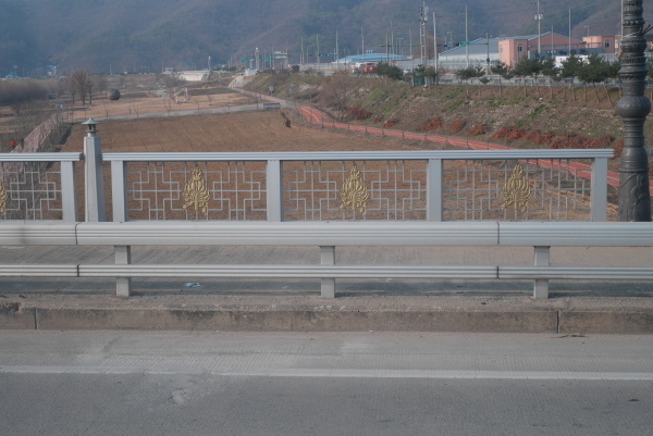 a0140305_00350091.jpg
