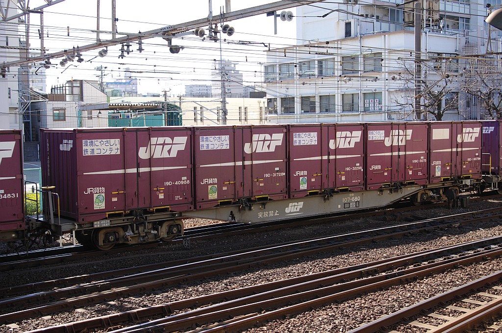 f0203926_22364219.jpg