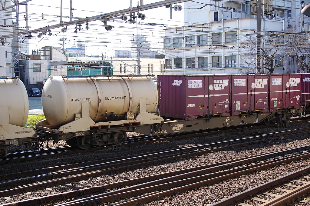 f0203926_22373168.jpg