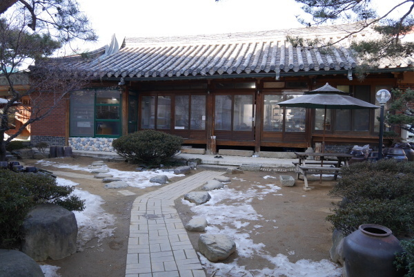 a0140305_03110529.jpg