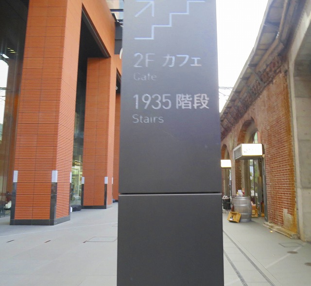 e0121110_22225522.jpg