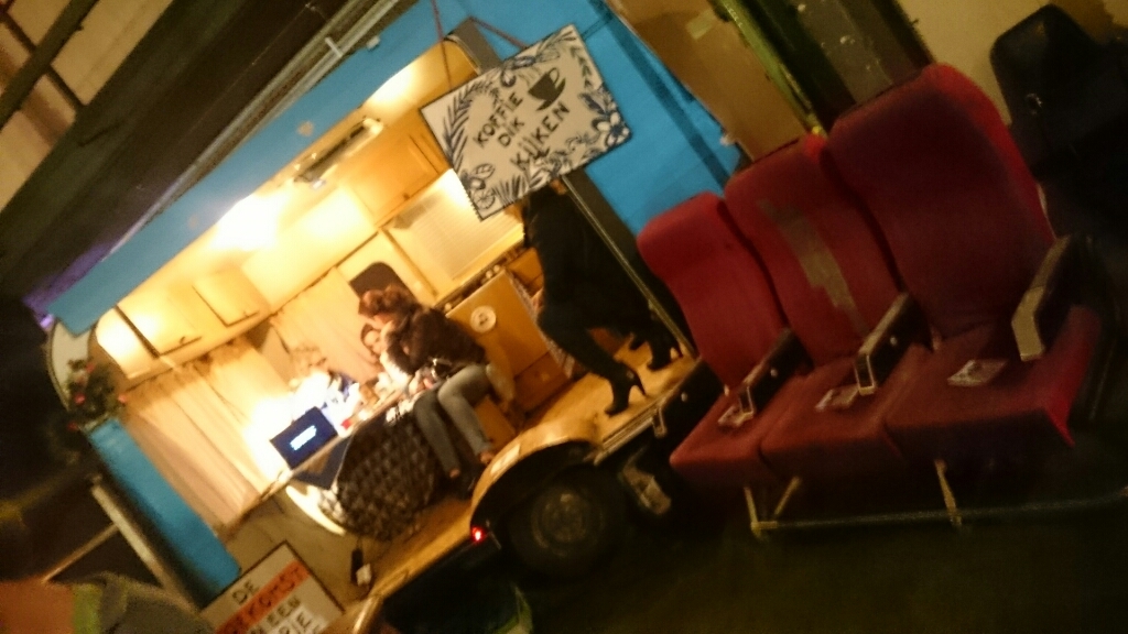 b0305124_09432770.jpg
