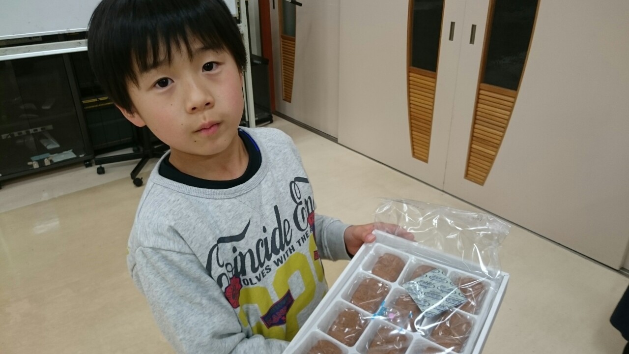 a0014141_00384638.jpg