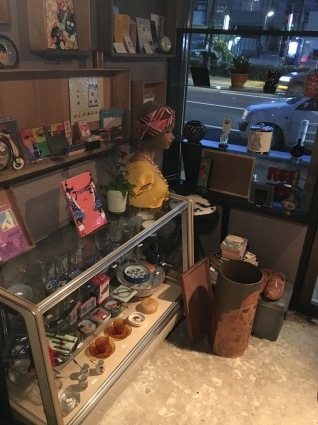 b0317418_19370692.jpeg