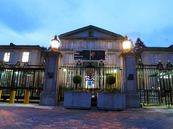 f0054556_052910.jpg