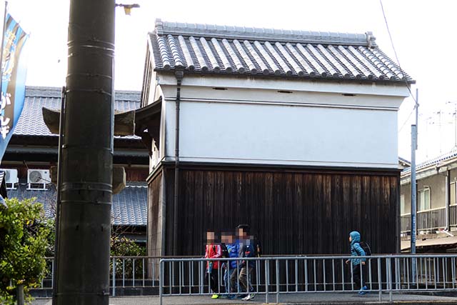 f0174521_0325493.jpg