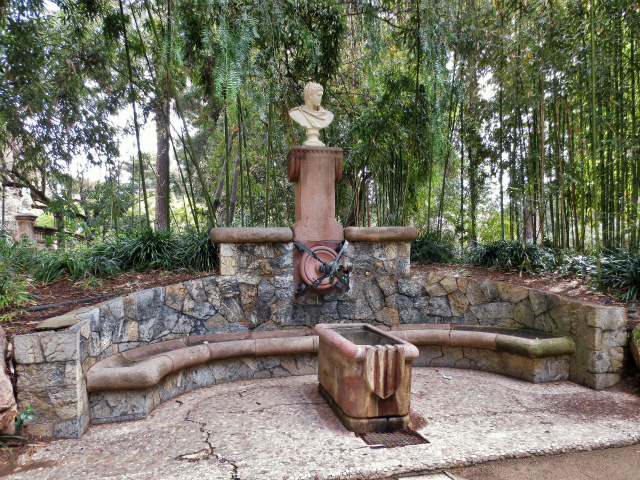 b0064411_00421380.jpg