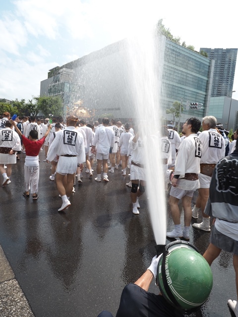 b0361063_09024068.jpg