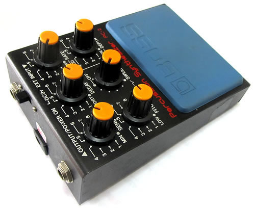 BOSS PC-2 Percussion Synthesizer : tRIObANDdESITOL bLOG