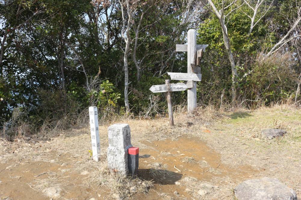 f0212511_2317556.jpg
