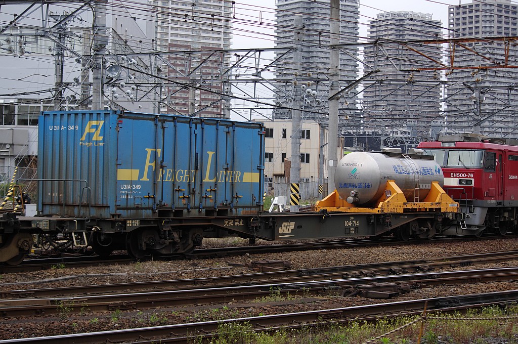 f0203926_23105080.jpg