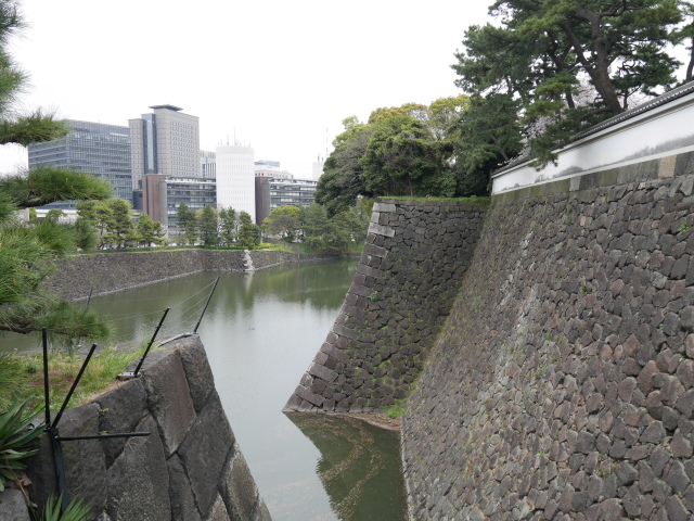 f0231829_23500063.jpg