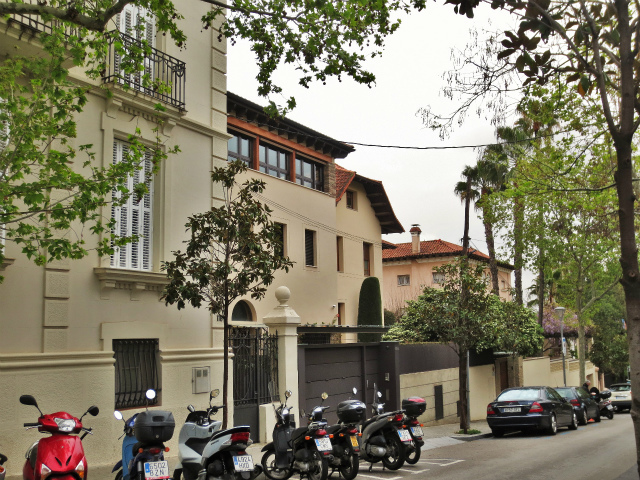 b0064411_01132193.jpg