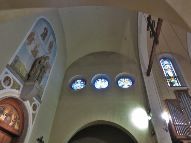 b0064411_04471764.jpg