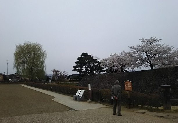 e0347508_7565378.jpg