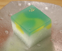 f0184775_233691.gif