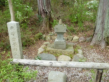 f0000521_04422874.jpg