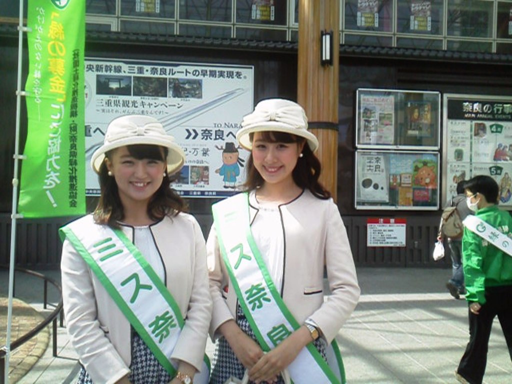 e0216039_22742.jpg